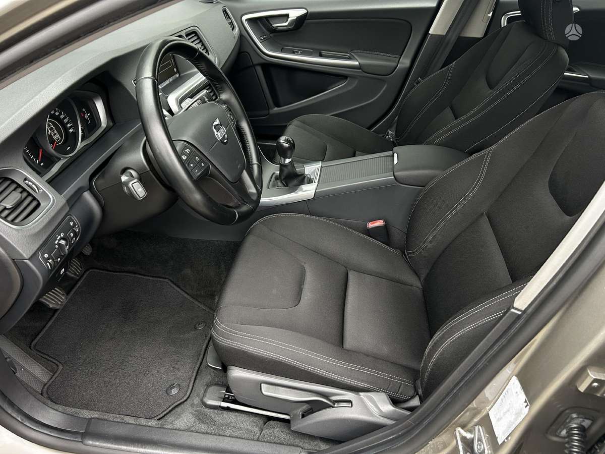 Volvo V60, 2.0 l., wagon