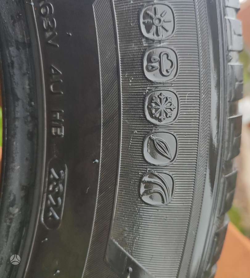 Hankook, всесезонные 235/60 R18