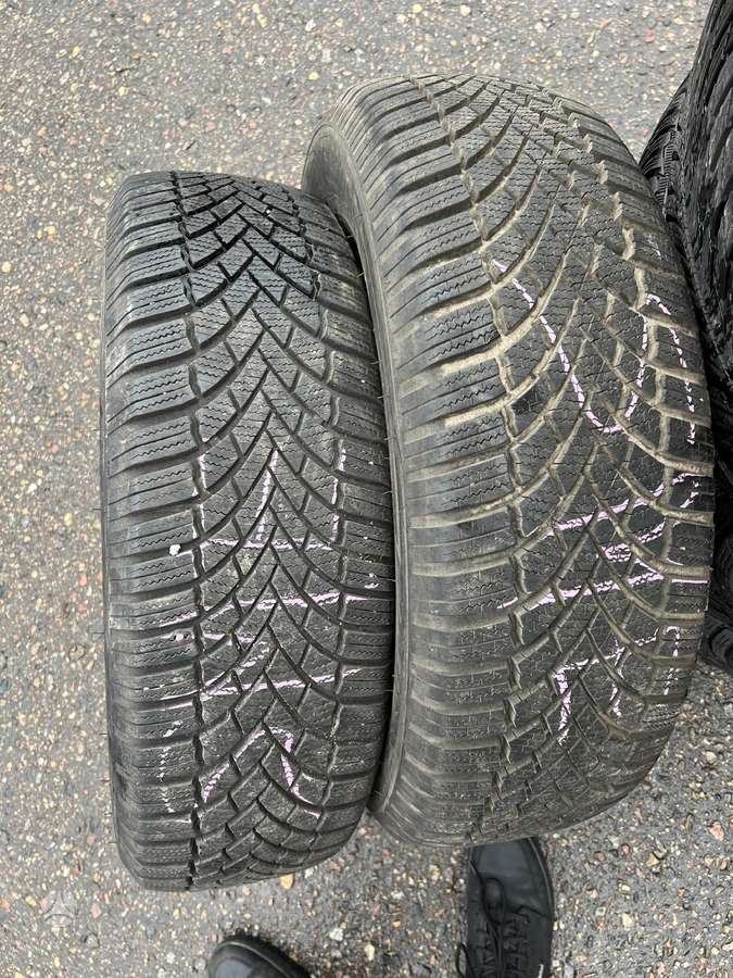 Bridgestone Blizzak LM005, winter 215/70 R16