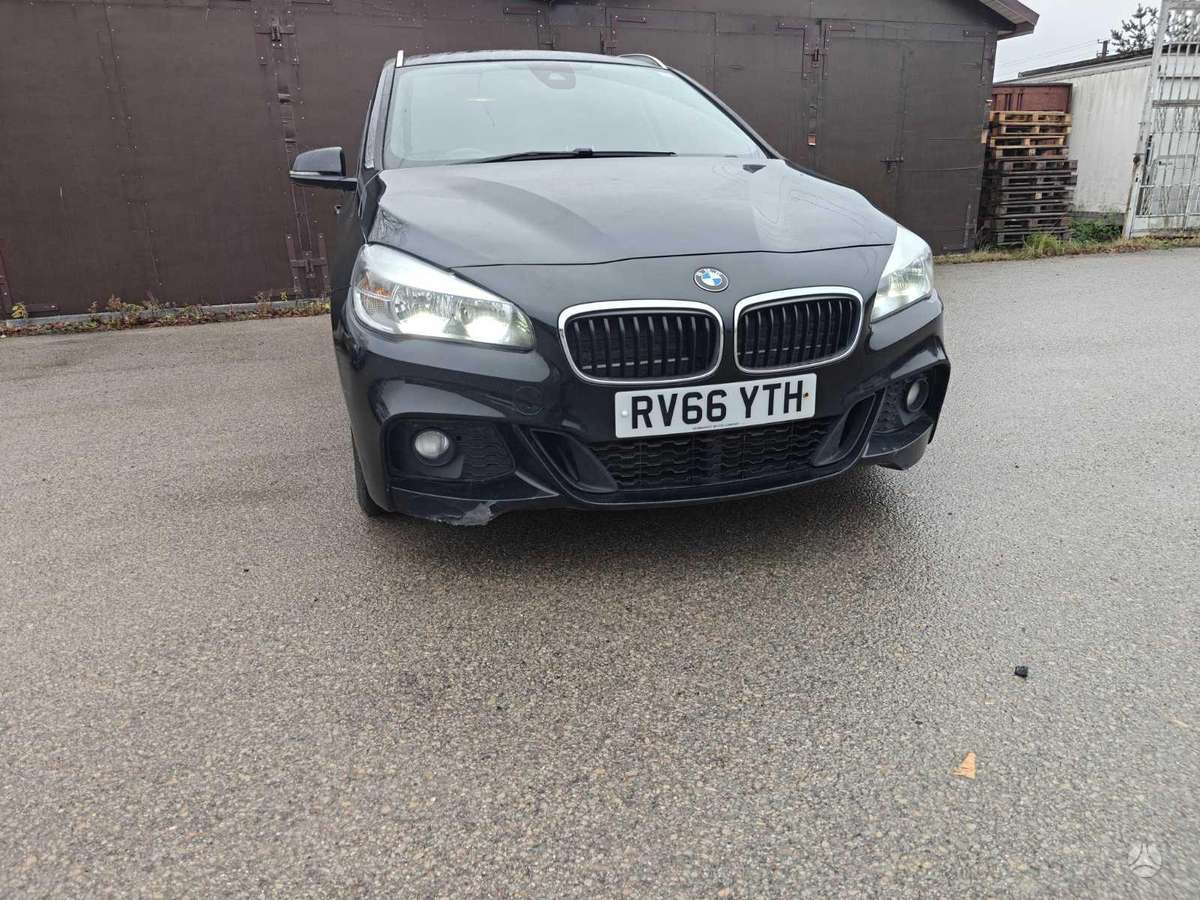 BMW 220 Active Tourer Variklis b47c20a spalva 475