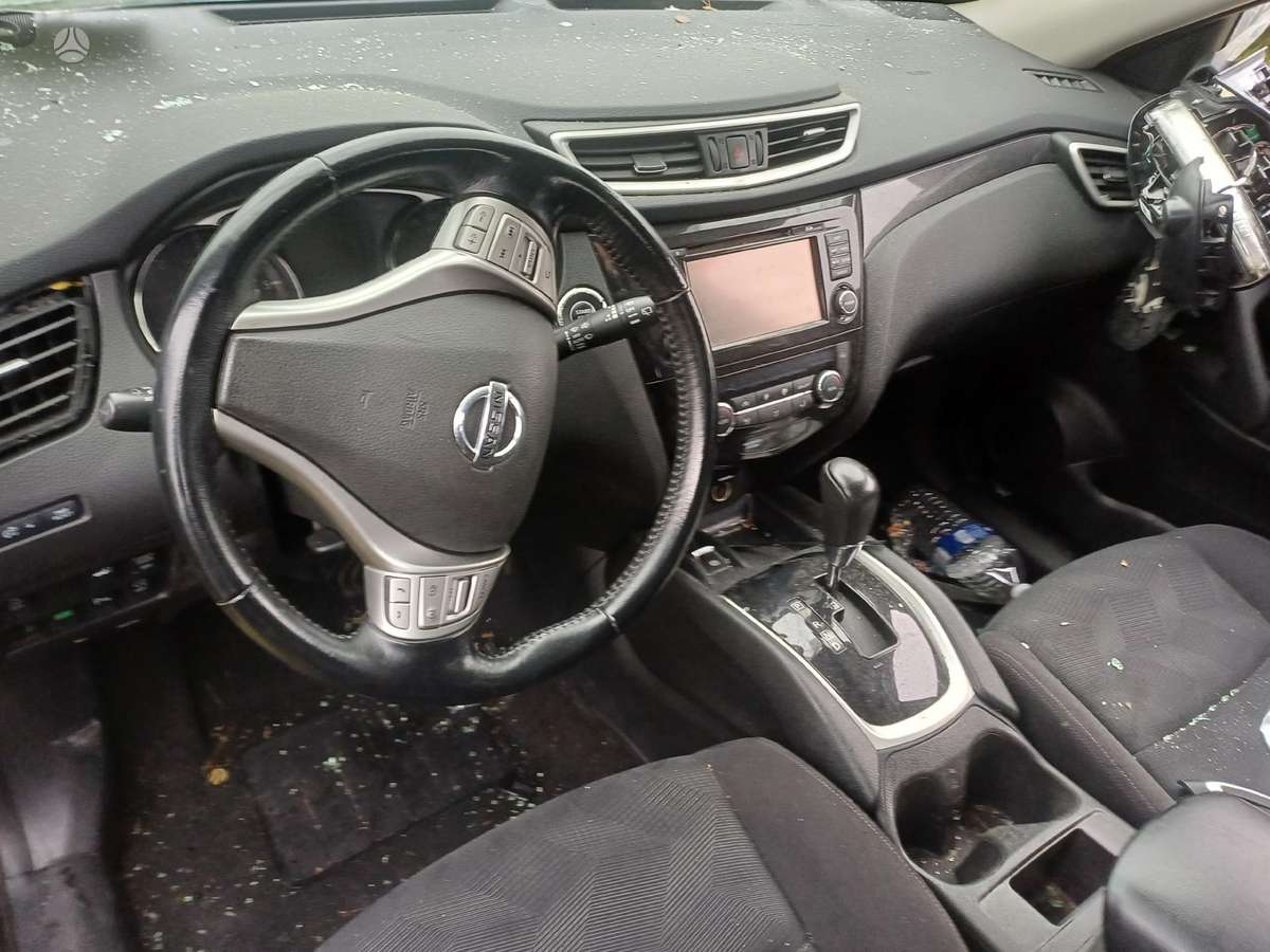 Nissan X-Trail 90000km