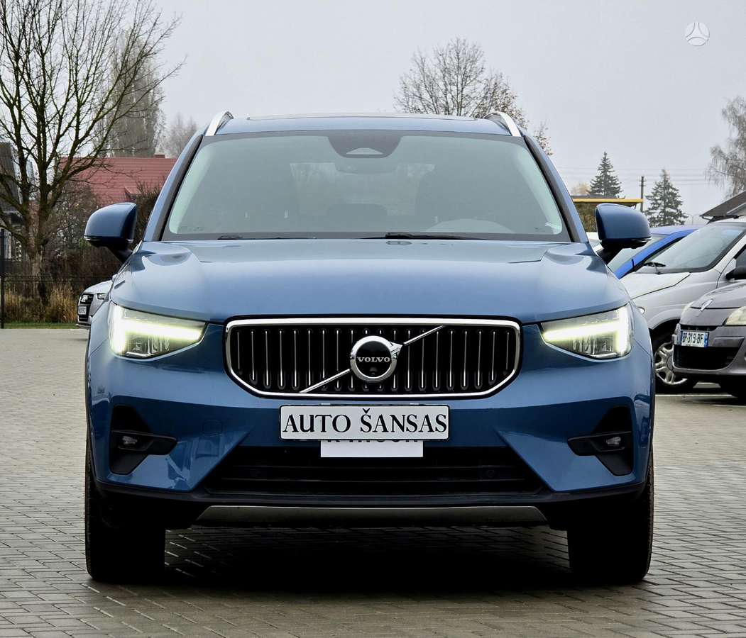 Volvo XC40 - 1