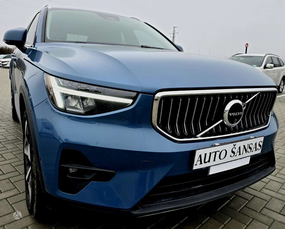 Volvo XC40 - 11