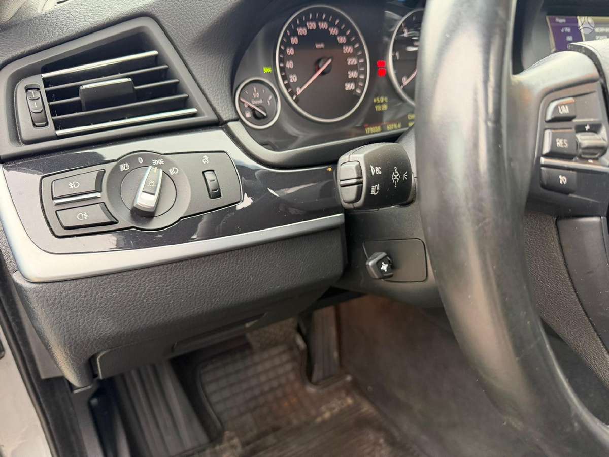 BMW 520, 2.0 l., wagon