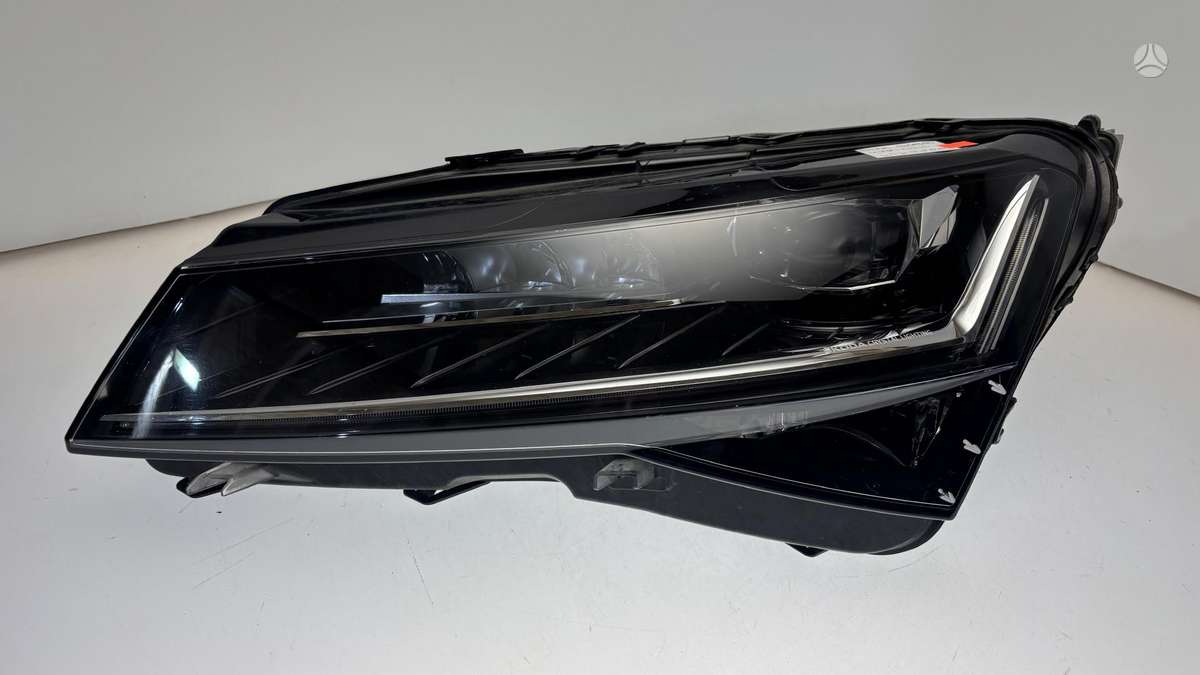 Skoda Superb, 3V1941015D, Cen29492