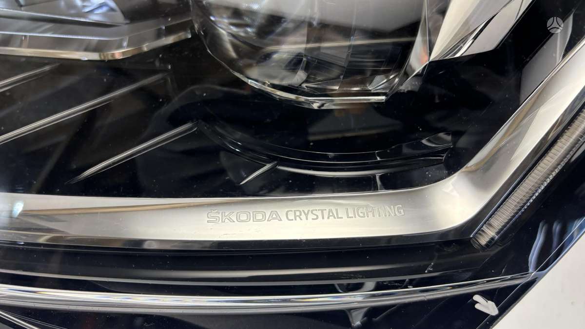 Skoda Superb, 3V1941015D, Cen29492
