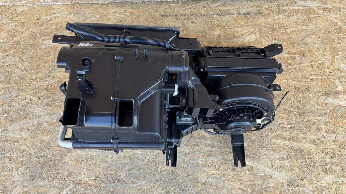 Hyundai Kona Cen28621
