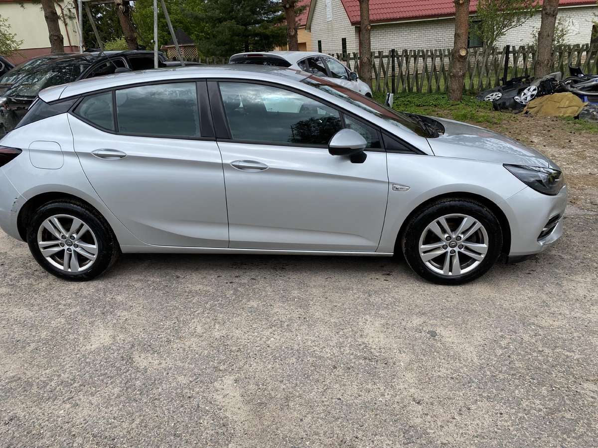 Opel Astra, Kebulo dalys, kėbulo dalys