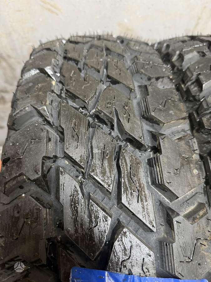 Cooper, всесезонные 235/80 R17