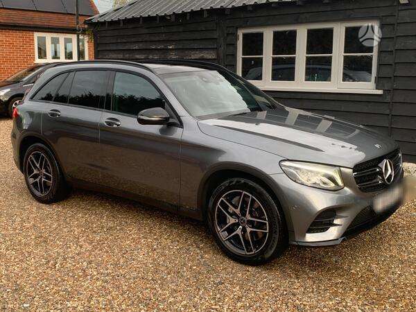Mercedes-Benz GLC220 dalimis