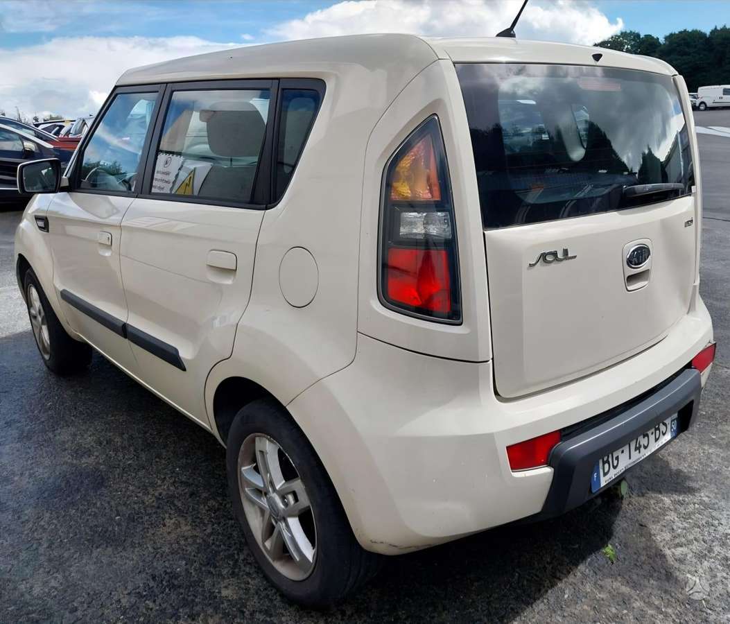 Kia Soul, 1.6 l., hatchback
