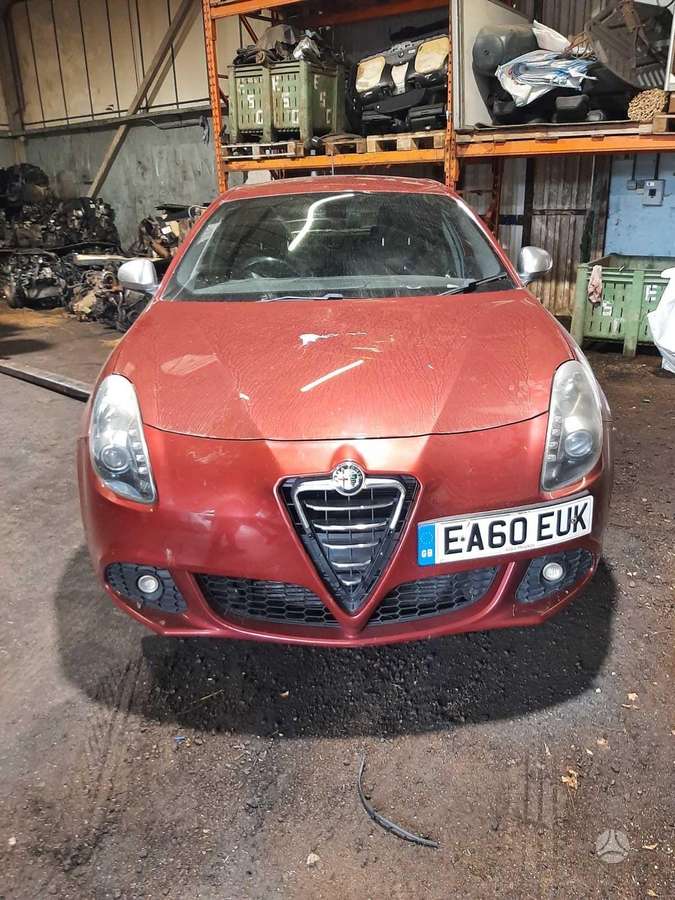 Alfa Romeo Giulietta по частям