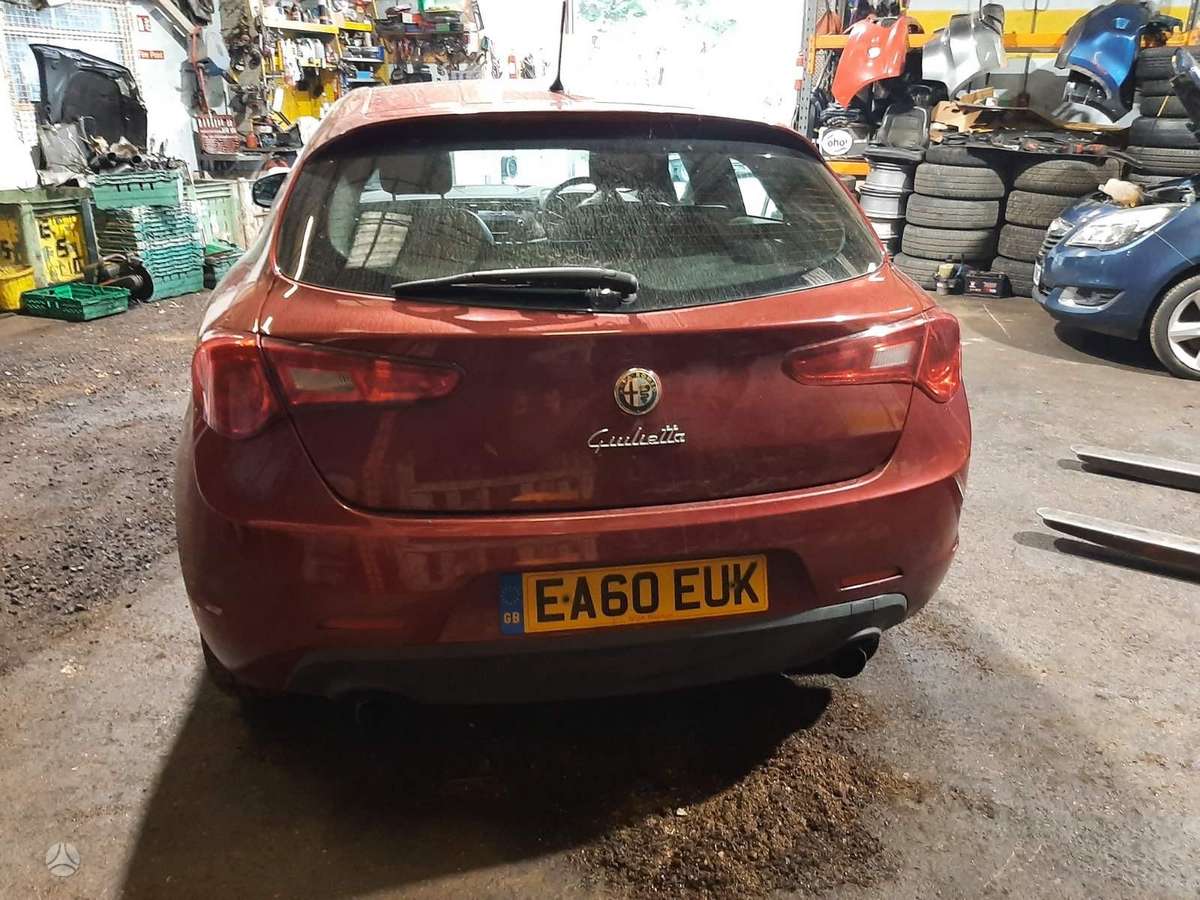 Alfa Romeo Giulietta по частям