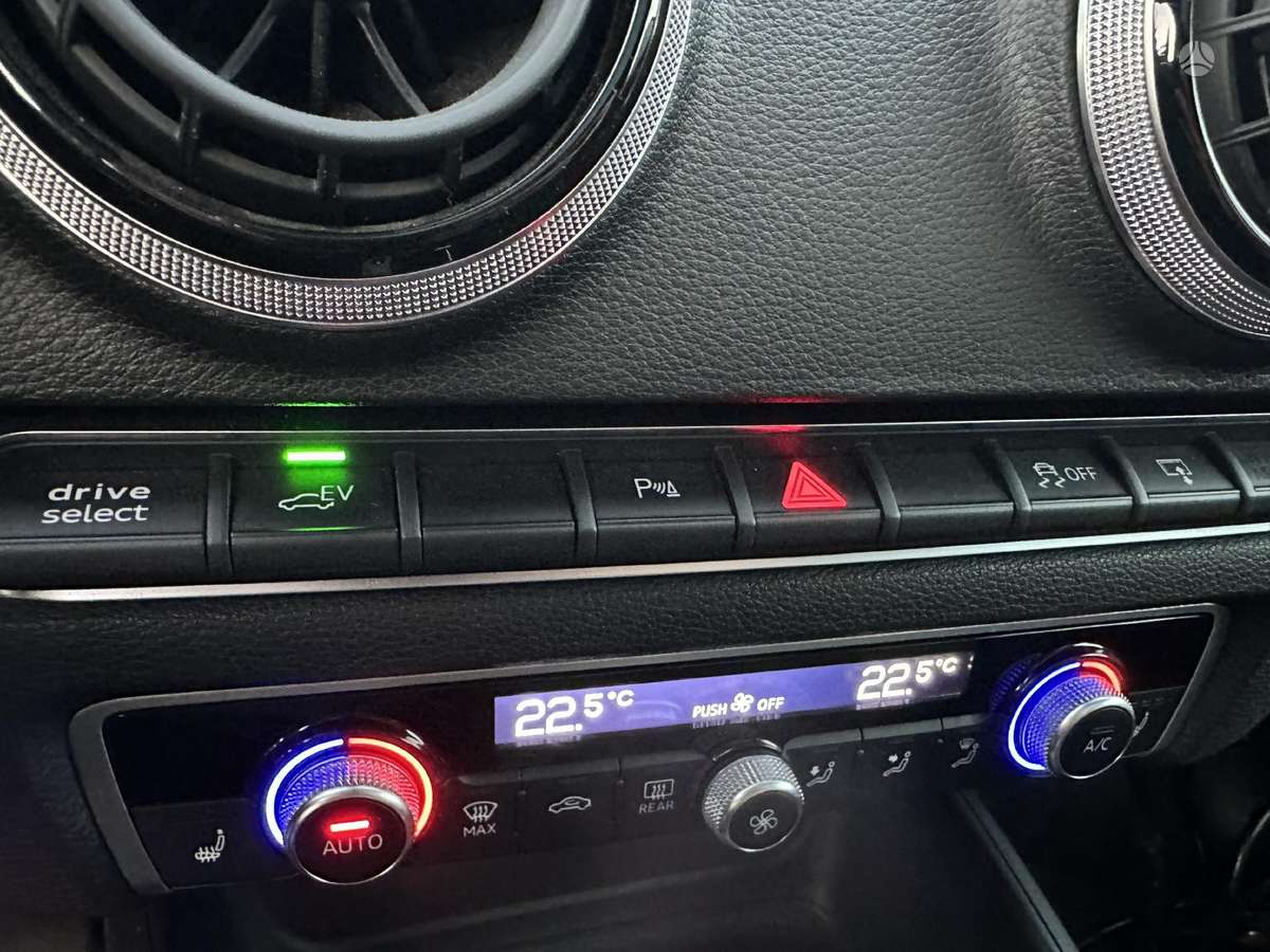Audi A3, 1.4 l., hatchback