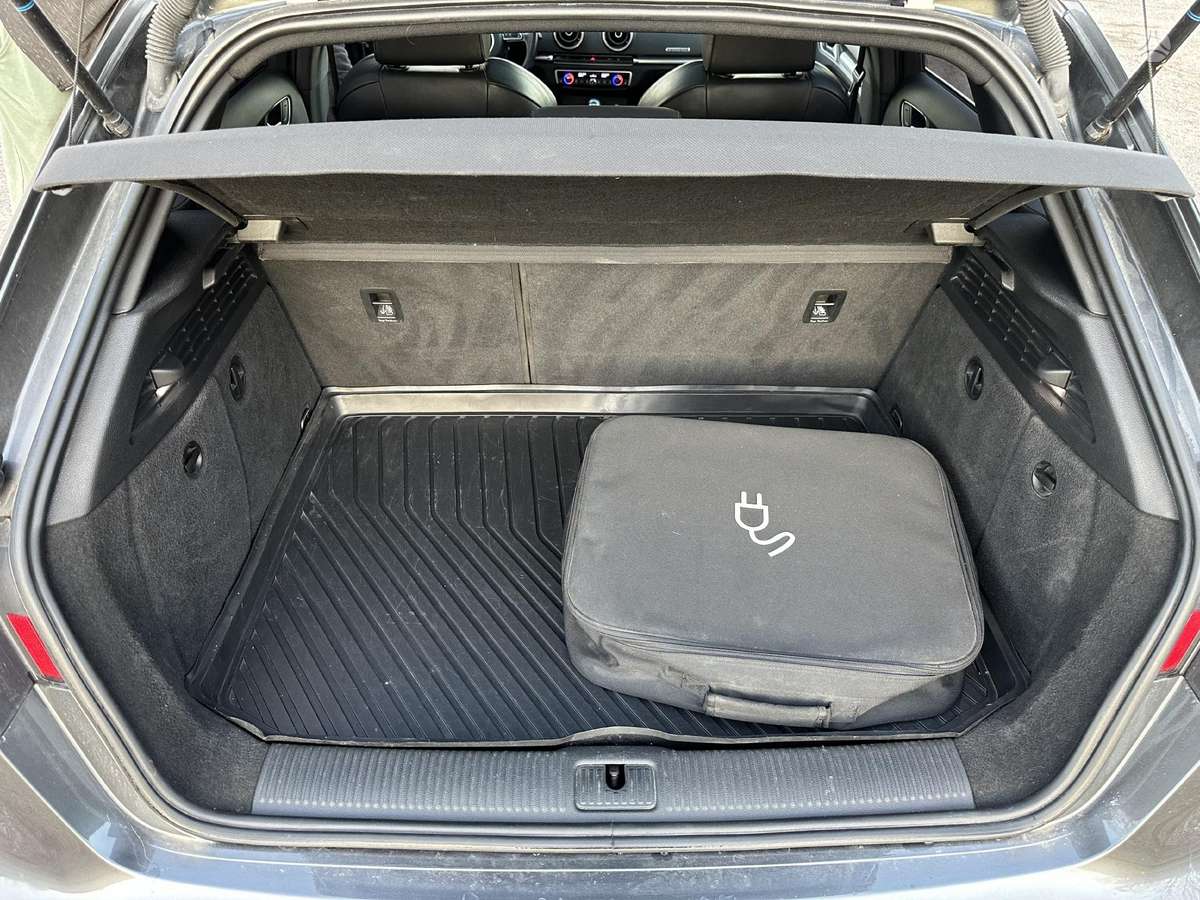 Audi A3, 1.4 l., hatchback