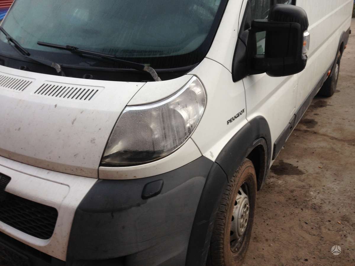 Peugeot BOXER, preču