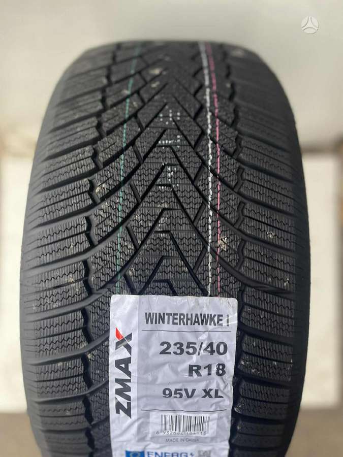 235 40 R18 Winterreifennull