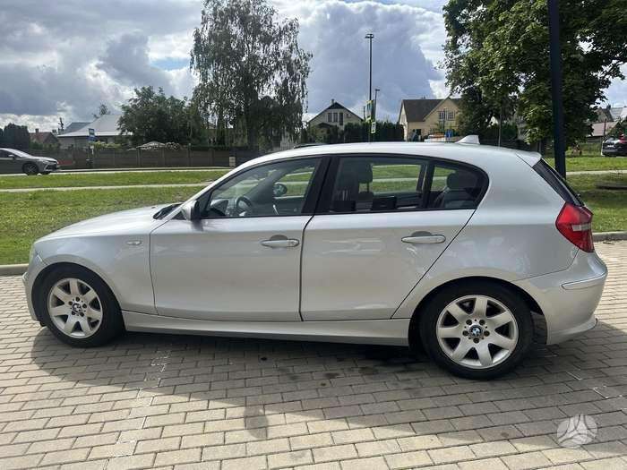 BMW 118, 2.0 l., hatchback