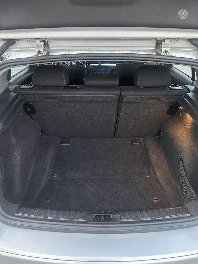 BMW 118, 2.0 l., hatchback