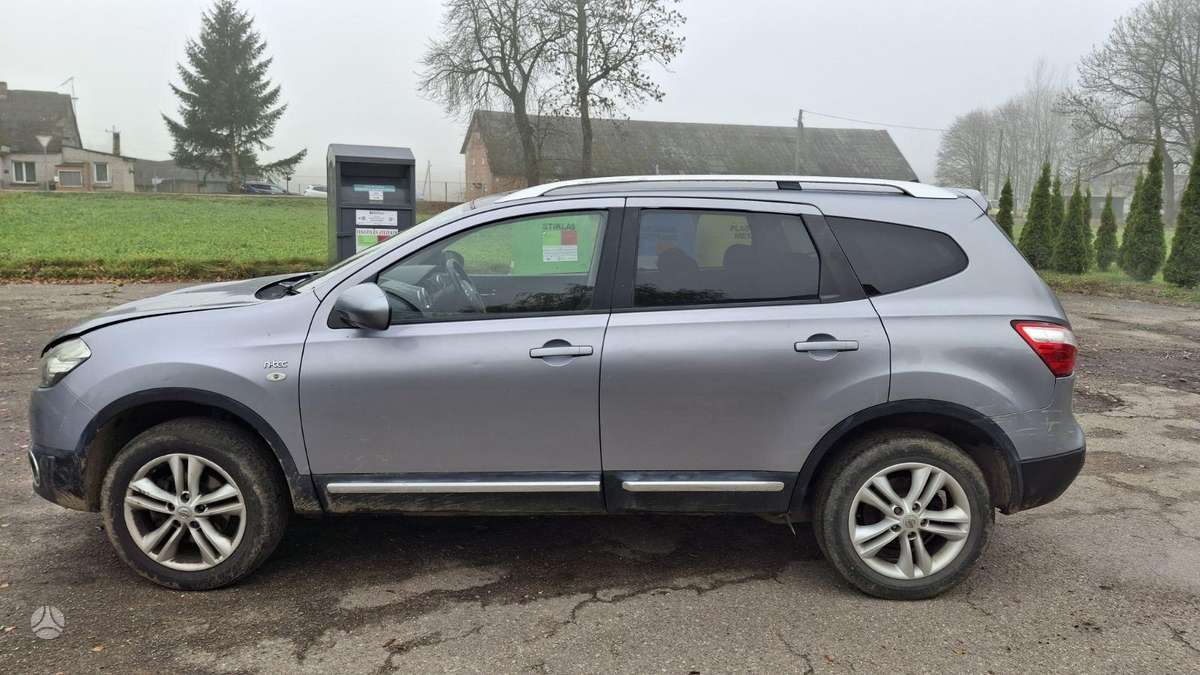 Nissan Qashqai+2 по частям