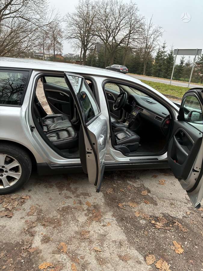Volvo V70, 2.4 l., wagon