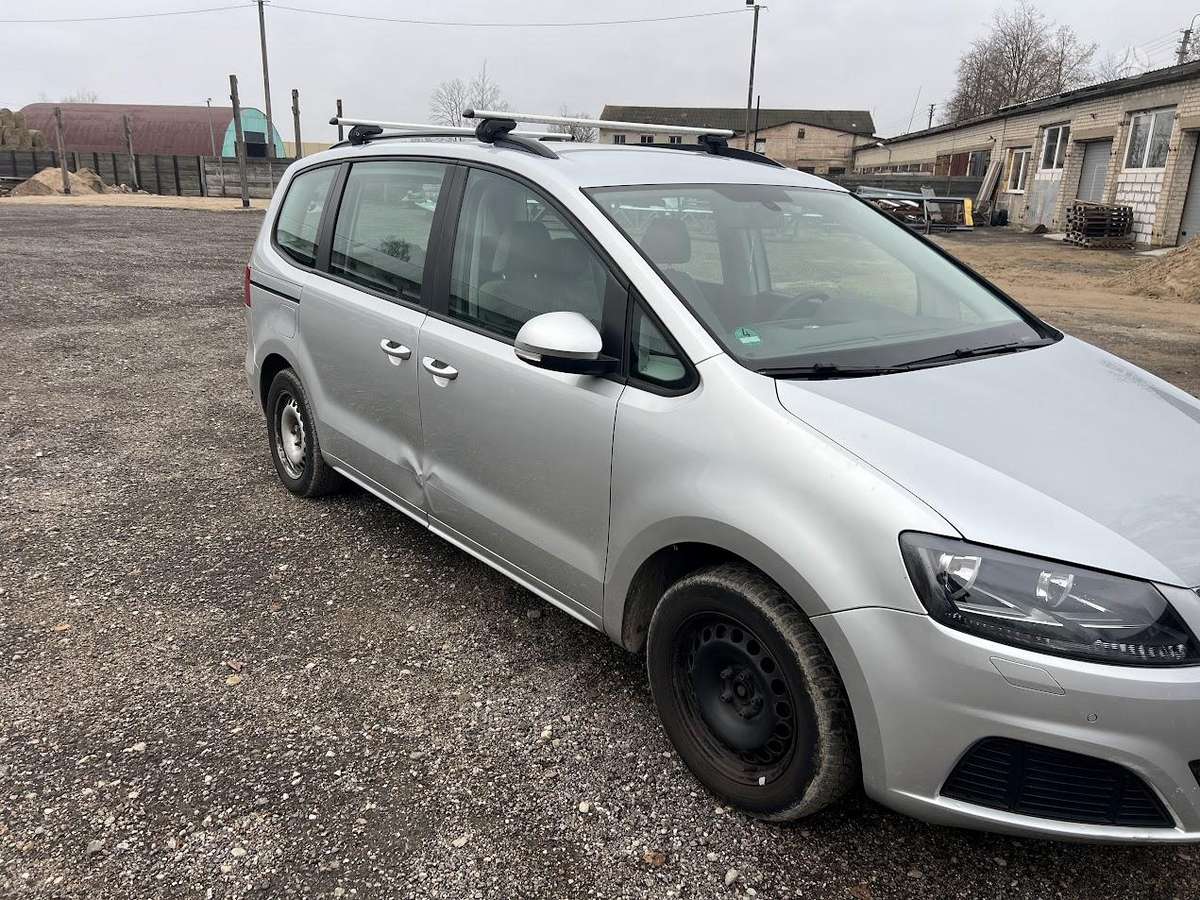 Seat Alhambra, 2.0 l., Минивэн