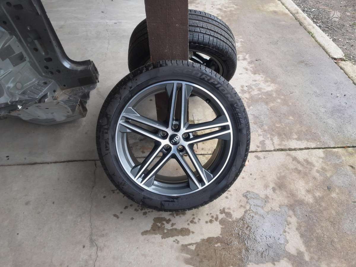 Audi Q5 rezerves daļās
