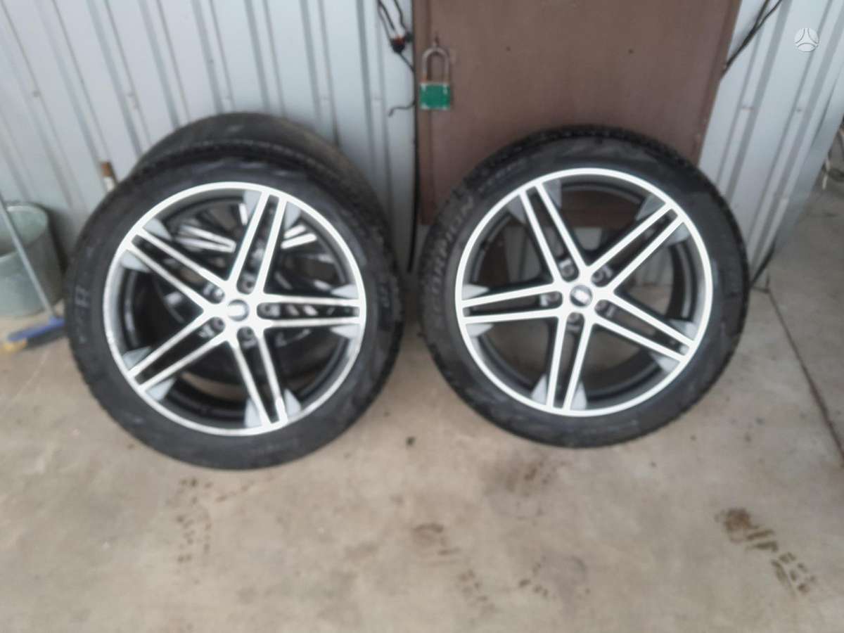 Audi Q5 dalimis