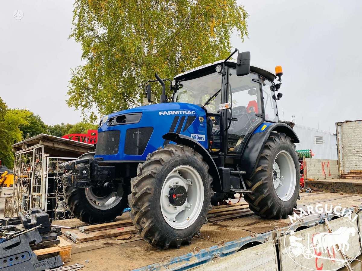 Farmtrac Traktoriai, tractors