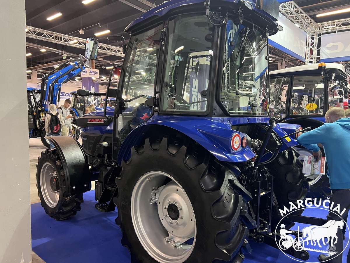 Farmtrac Traktoriai, тракторы
