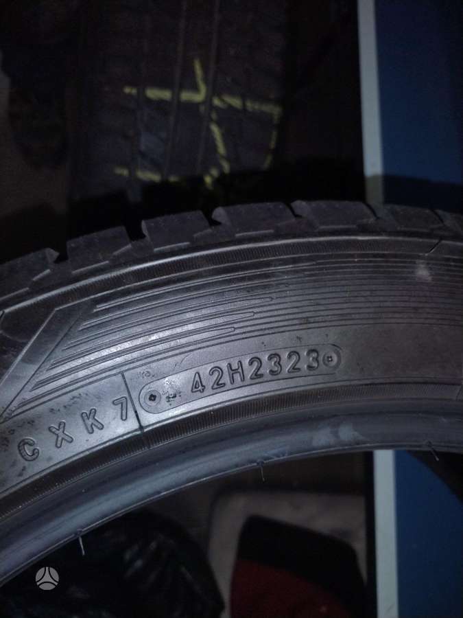 Toyo, žieminės 285/40 R20