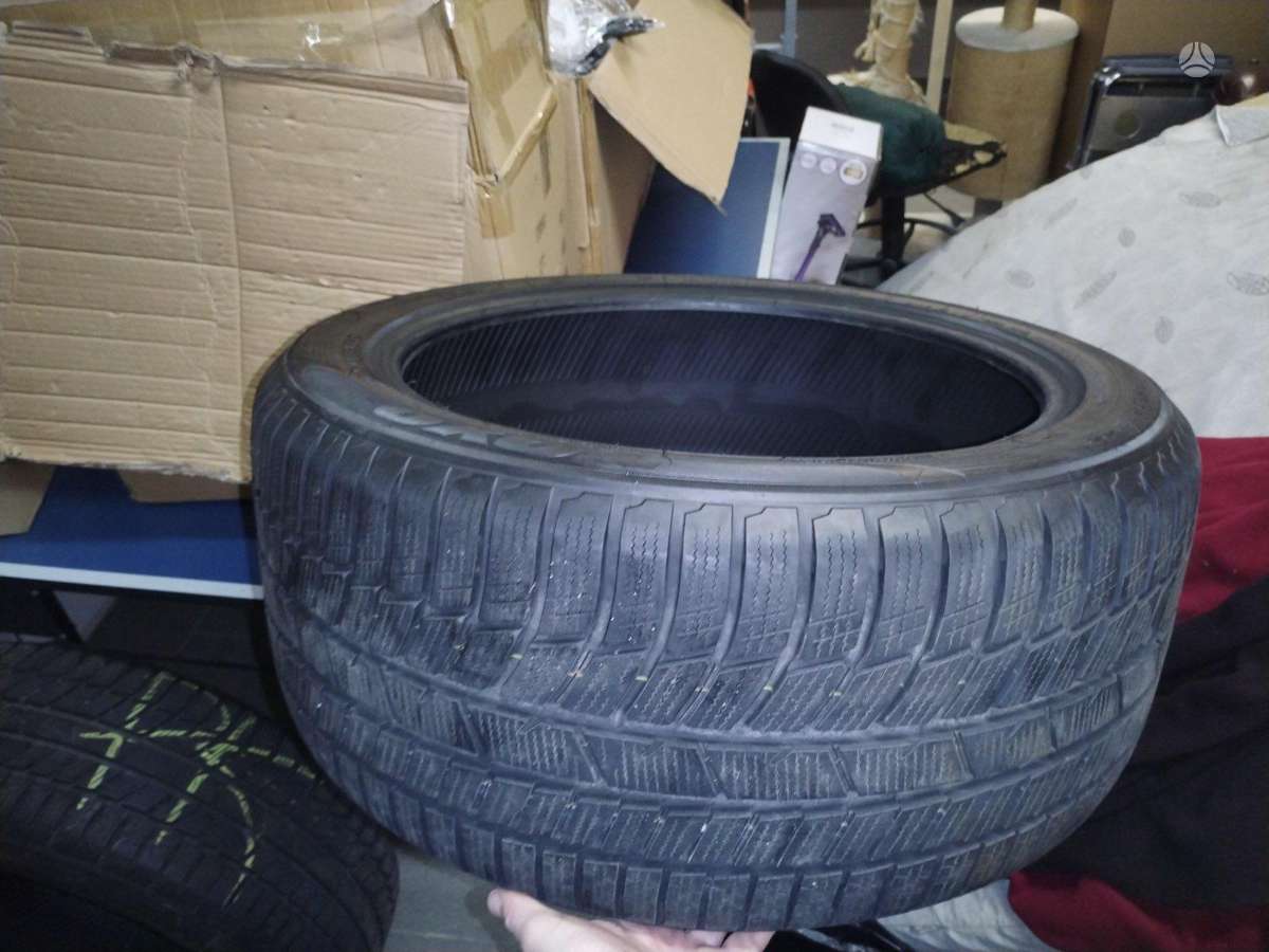 Toyo, žieminės 285/40 R20