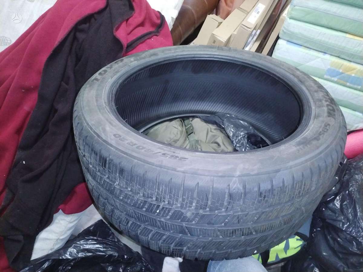 Toyo, žieminės 285/40 R20