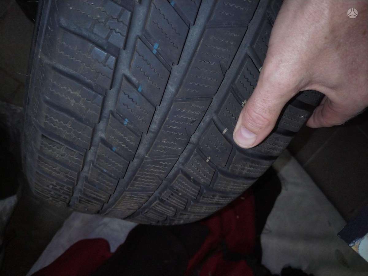Toyo, žieminės 285/40 R20