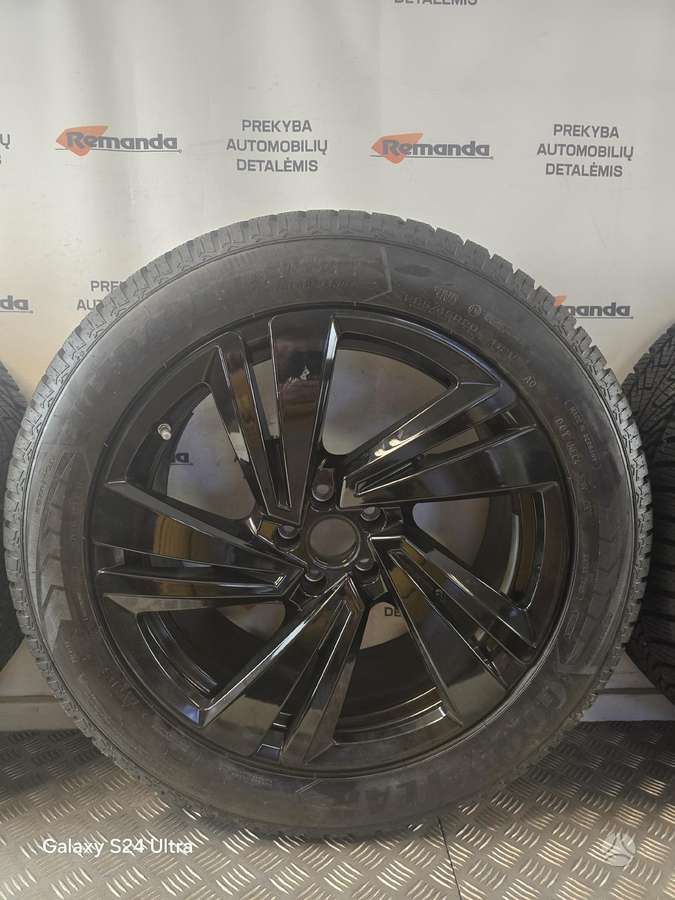 Volkswagen UNIWHEELS, light alloy, R20