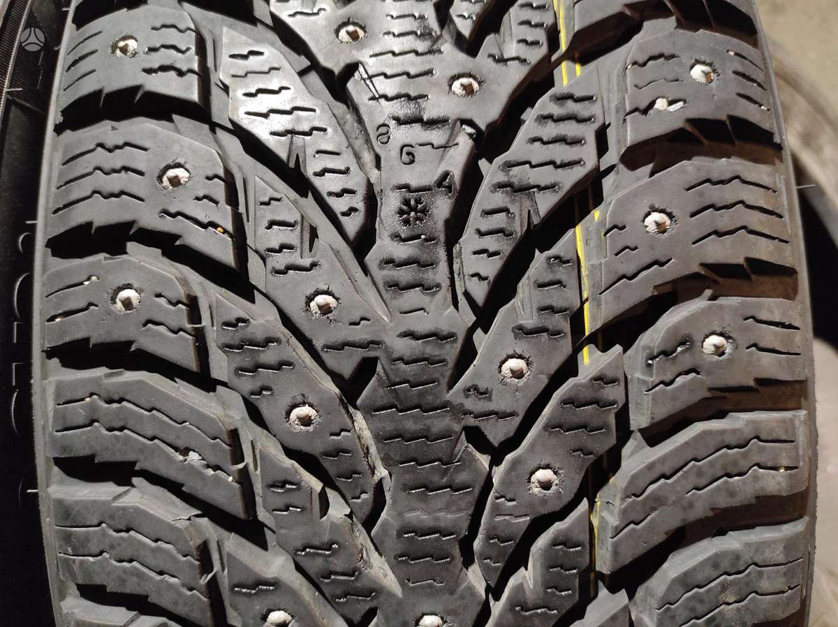 Continental, winter 235/55 R18