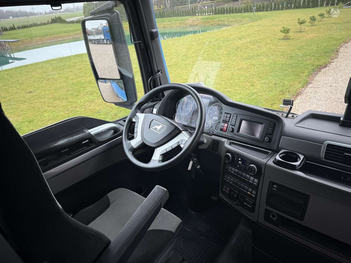 MAN TGX 26.420, автовозы