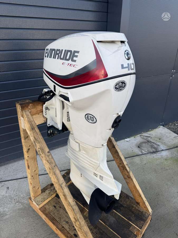 Evinrude E-tec 40 E-tec 40, divtaktu piekaramais