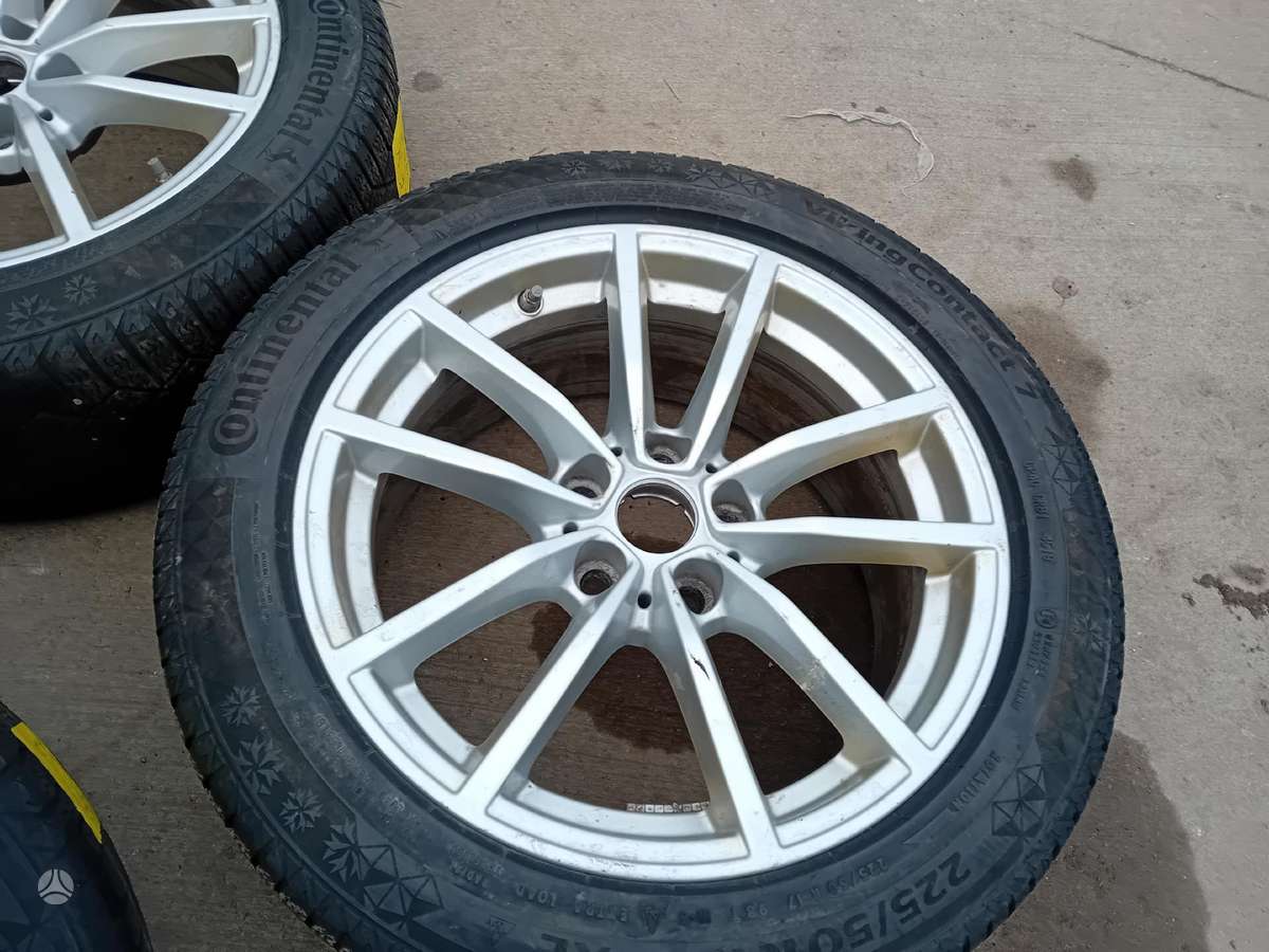BMW, lengvojo lydinio, R17