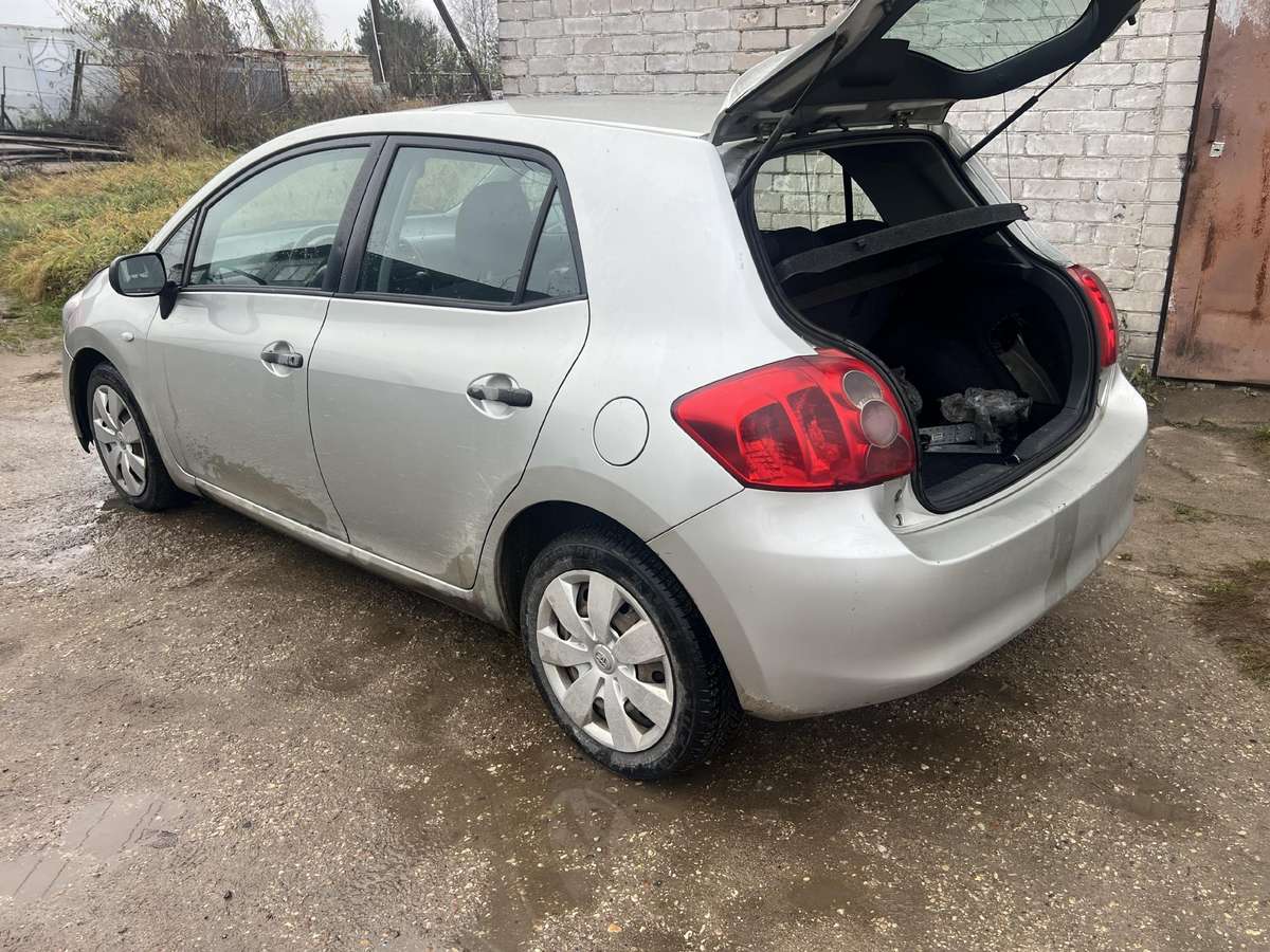 Toyota Auris rezerves daļās