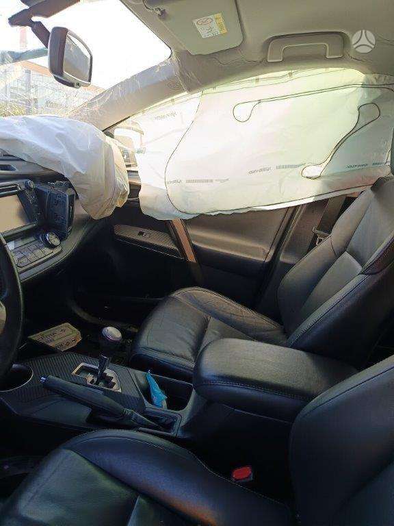 Toyota RAV4 for parts
