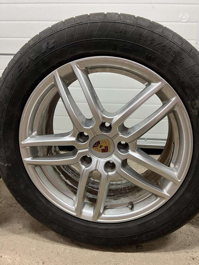 Porsche Cayenne, lengvojo lydinio, R19