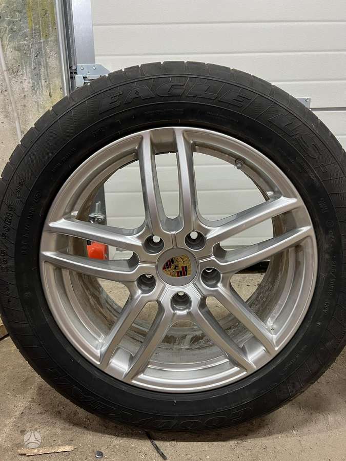 Porsche Cayenne, lengvojo lydinio, R19