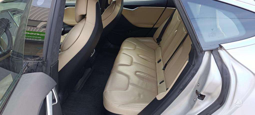 Tesla Model S, 75 kWh, hatchback