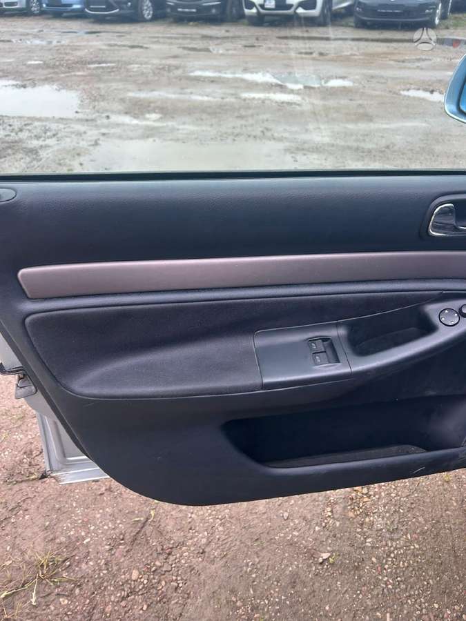 Audi A4, 1.6 l., Седан