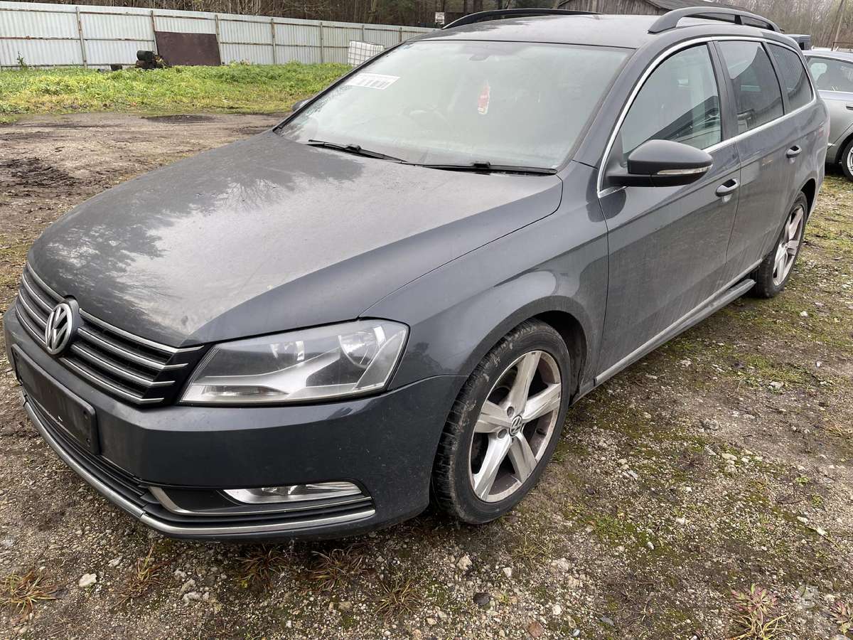 Volkswagen Passat dalimis