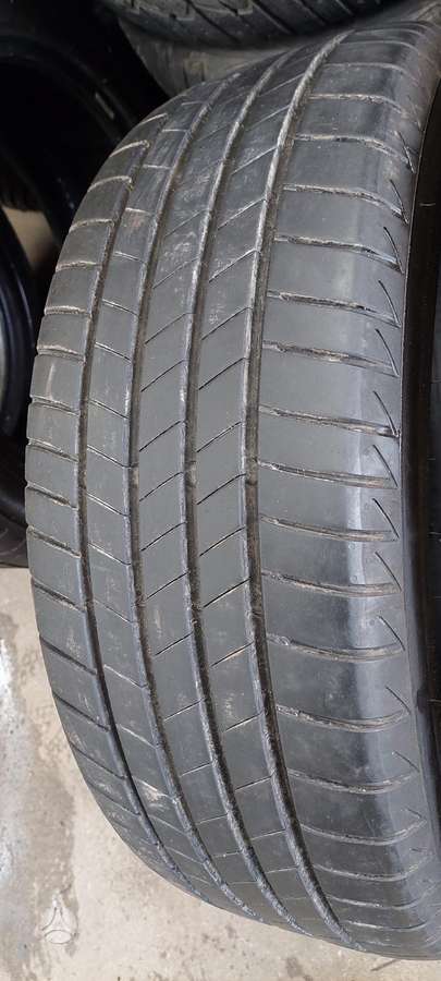 Firestone, vasaras 225/55 R18