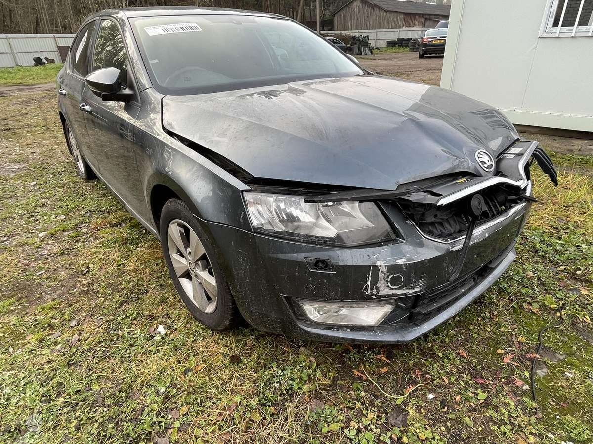 Skoda Octavia for parts