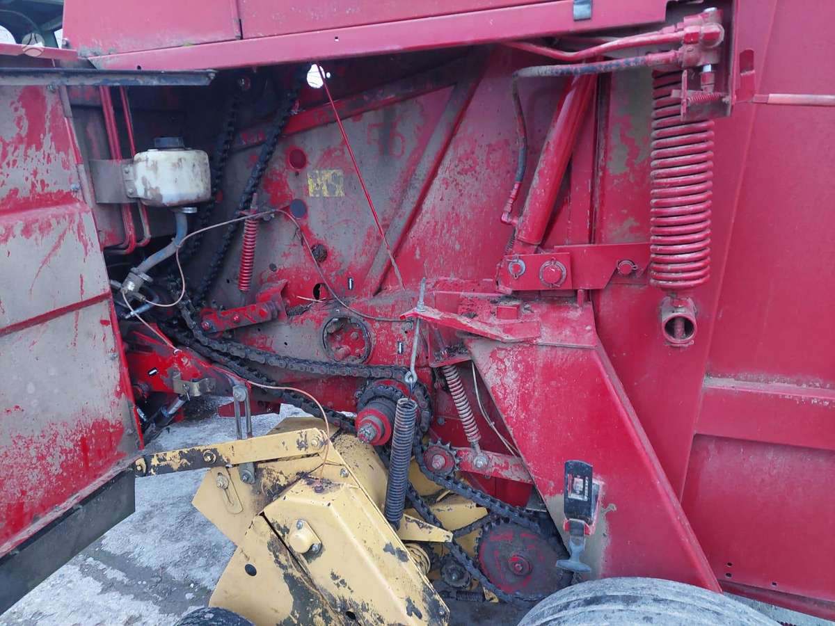 New Holland 658, прессы