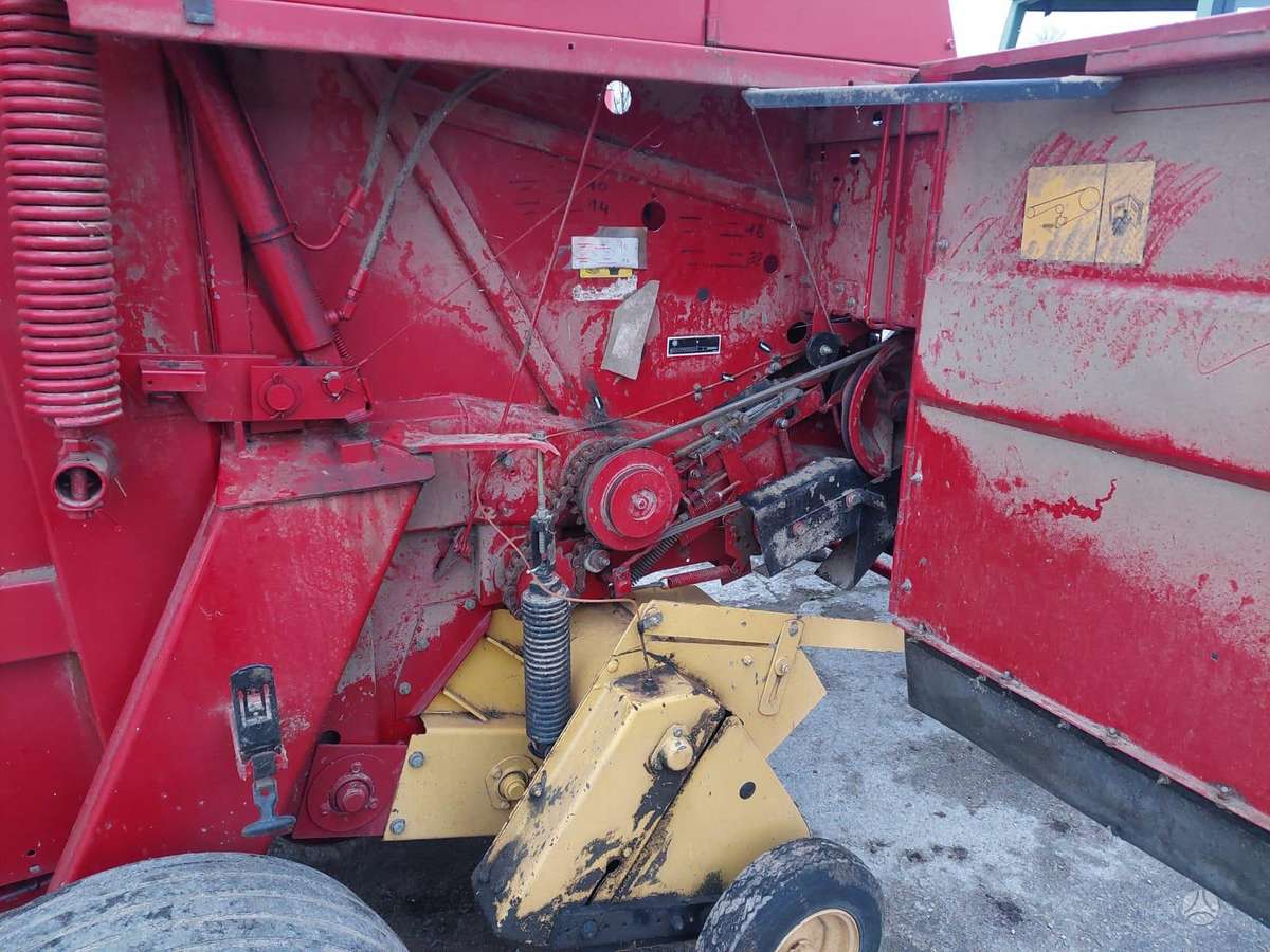 New Holland 658, прессы